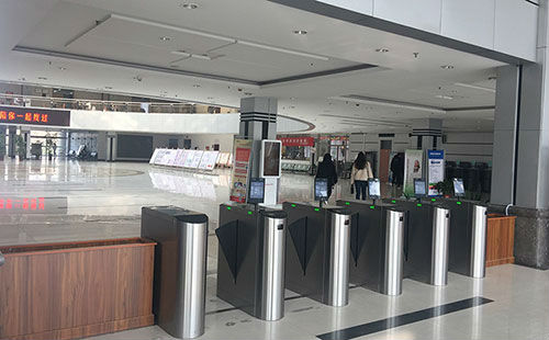 人臉識別系統(tǒng)在現(xiàn)代生活中的應用為什么越來越廣泛