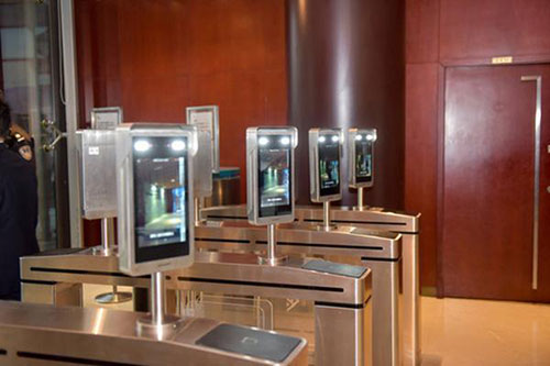 人臉識別門禁系統(tǒng)為什么比其他門禁系統(tǒng)更好用？